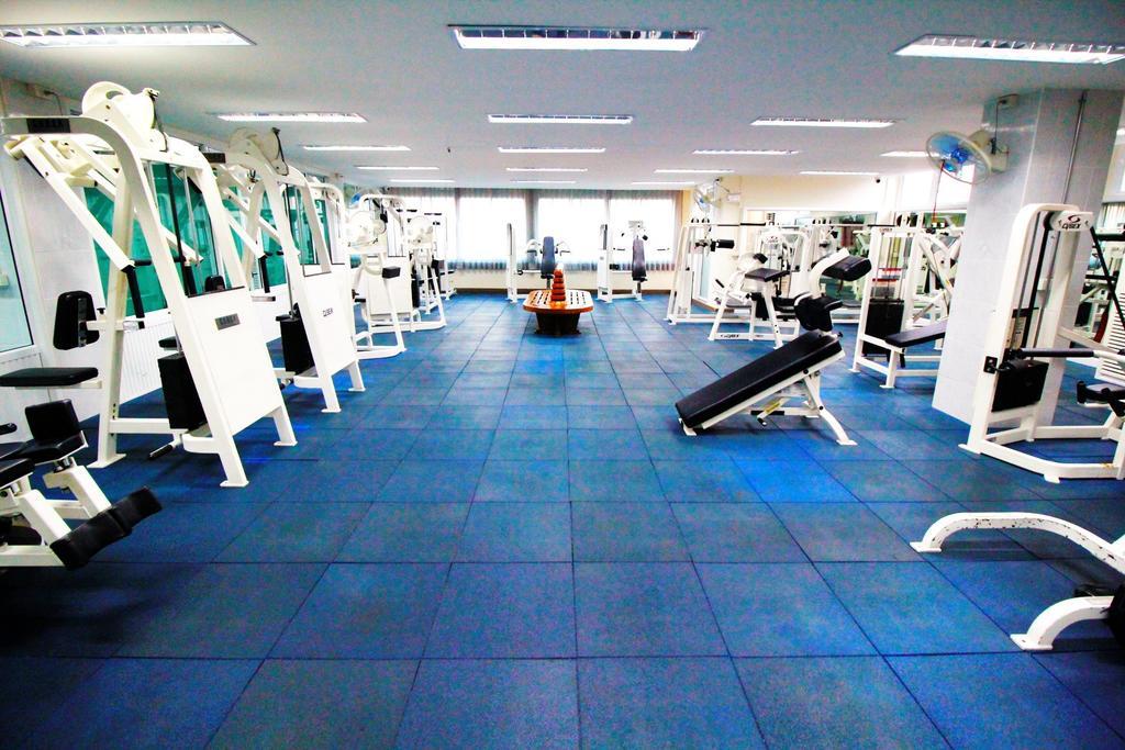 Ac Sport Village Bangkok Esterno foto