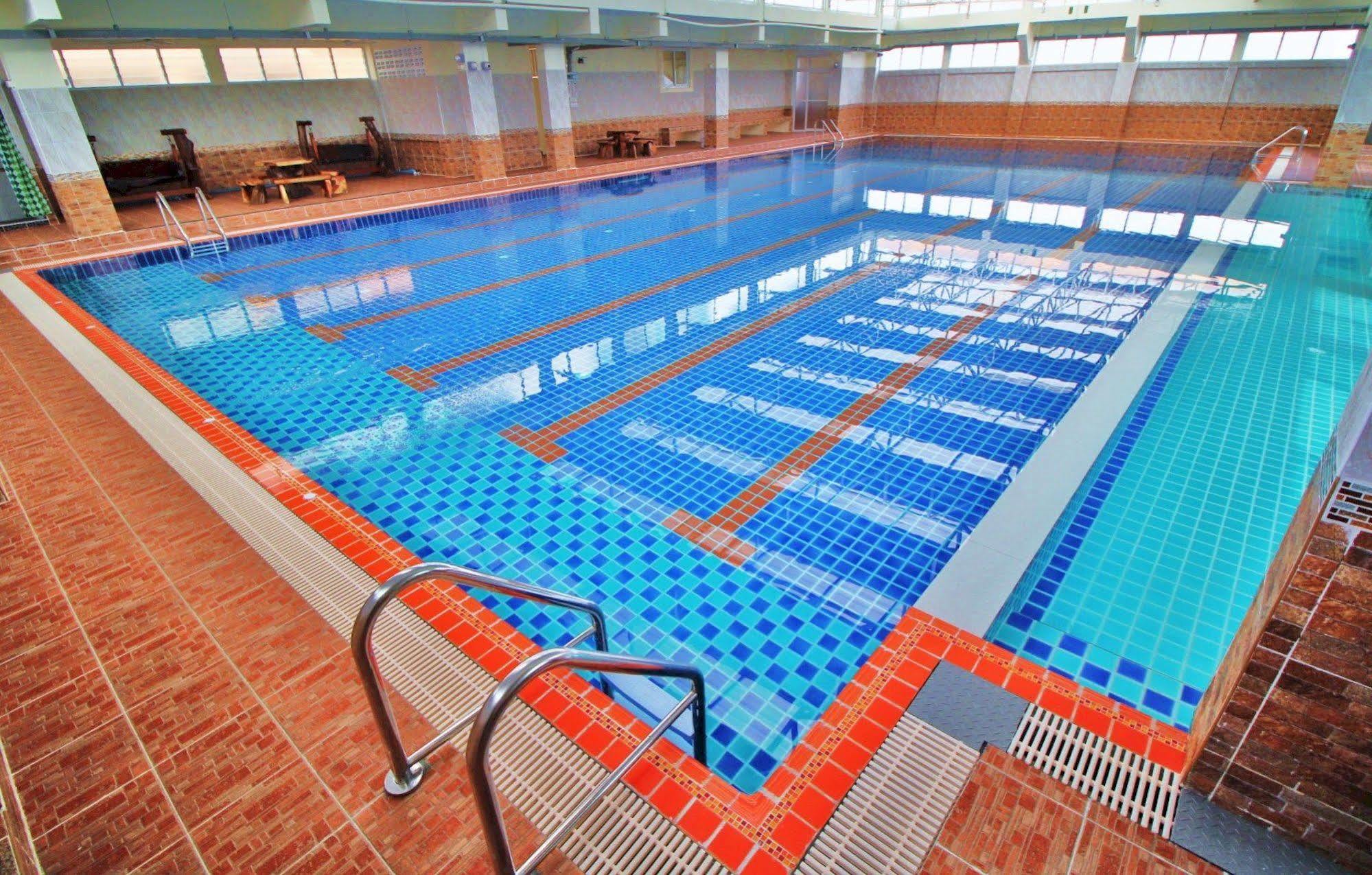 Ac Sport Village Bangkok Esterno foto