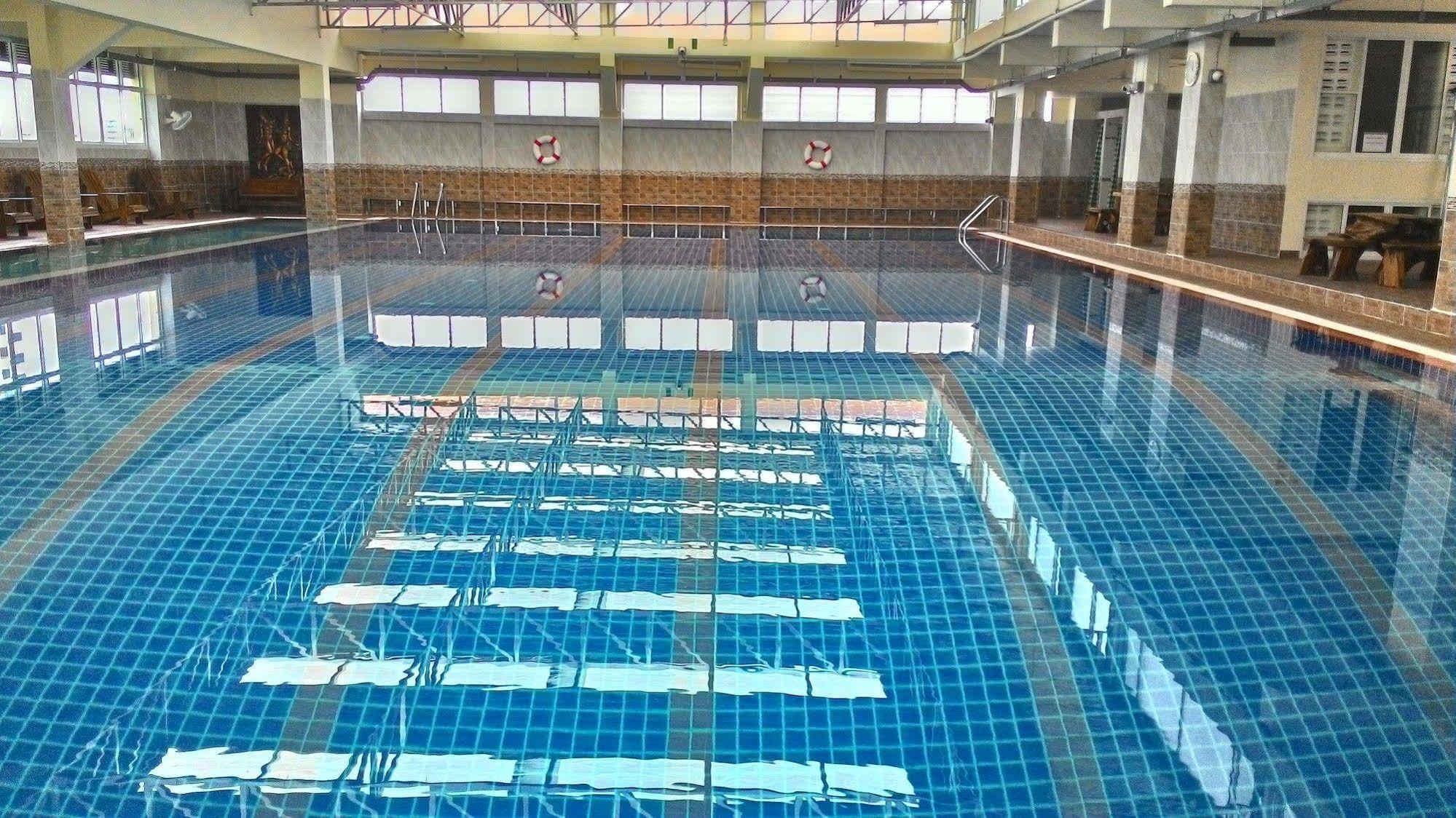 Ac Sport Village Bangkok Esterno foto