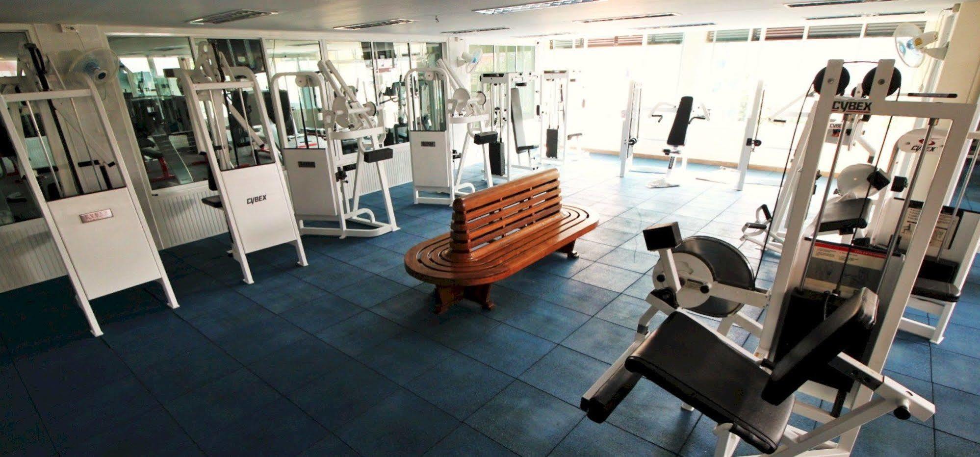 Ac Sport Village Bangkok Esterno foto